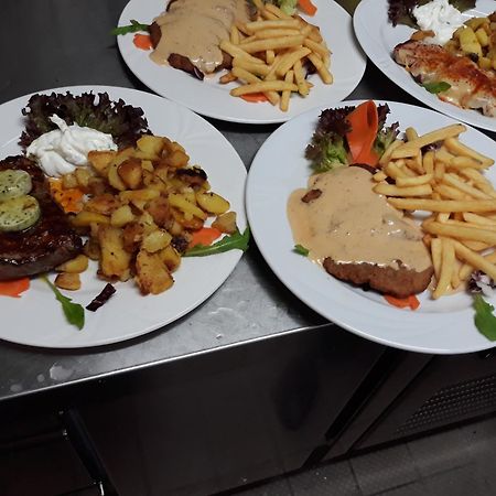 Hotel Restaurant Stern City Airport City Airport Mannheim Exterior foto